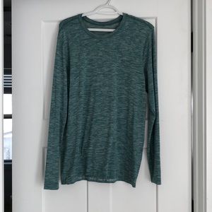 Lulu lemon long sleeve men’s Medium